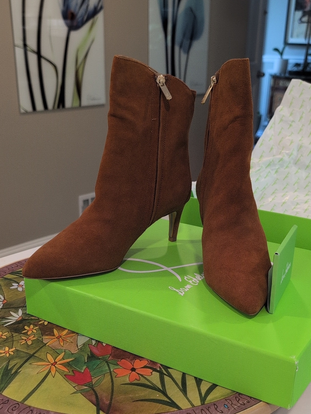 Sam Edelman Usha Brown Suede Booties. Size 6. NWT